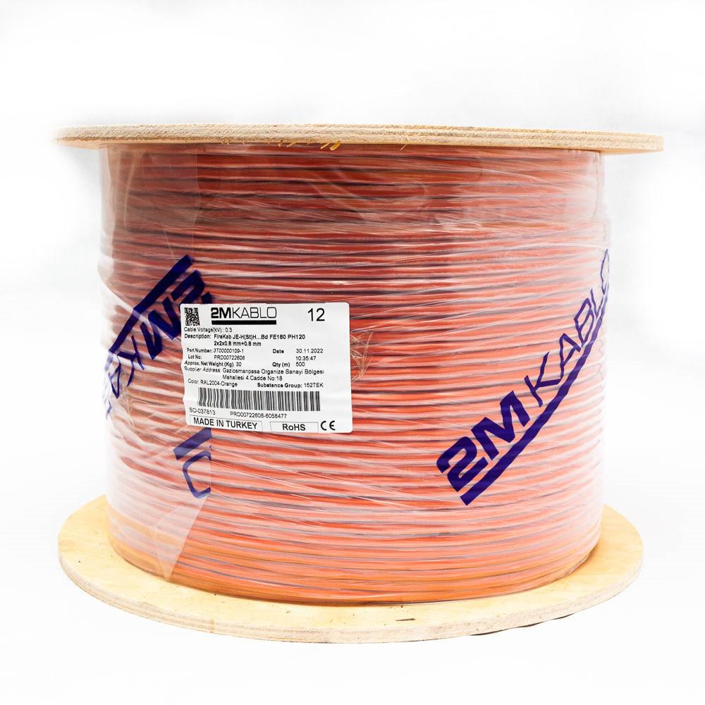 "Cablu incendiu JEH(St)H...Bd FE180 PH120 2x2x0.8 mm+0.8 ,  rezistenta la foc 120 minute, compatibilitate E30/E90producator 2M Kablo, 3T00000109-500Diametru fir: 0.8mmConductor: perechi torsadate cu protectie din fibra de sticla, cupru 100%Culori fire: conform -VDE0815Manta: Halogen free, si