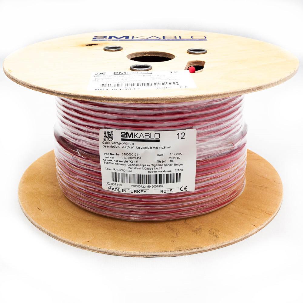"Cablu incendiu JY(St)Y...Lg 2x2x0.8 mm + 0.8 mmproducator 2M Kablo, 3T00000121-1-100Diametru fir : 0.8mmConductor torsadati in perechi infasurate in banda PET, ecranaj Al/PET, cupru 100%Culori fire:  VDE 0815Manta: PVC, culoare RAL3000-rosuAmbalare: tambur  100 metriOperatingVoltage