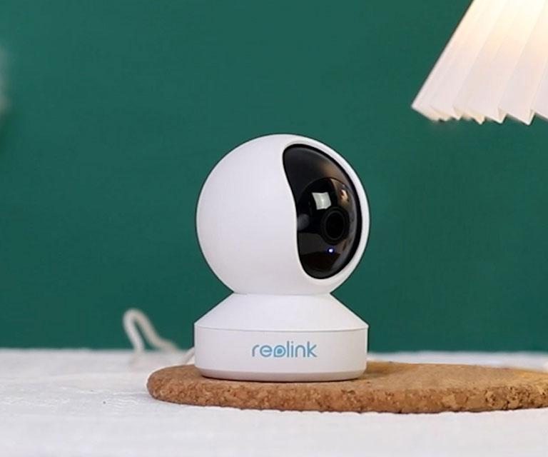 Reolink E SERIES E330 4 MP IR12m Cameră de supraveghere Wi-Fi, Detectie oameni/animale, Audio bidirecțional, Instalare ușoară și flexibilă