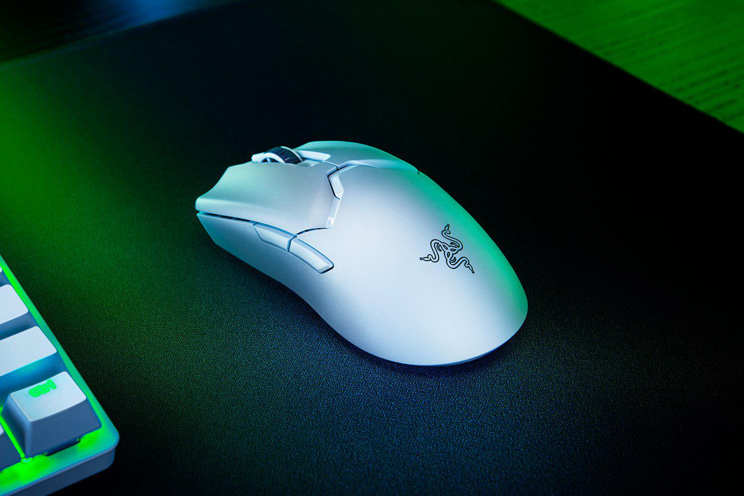Mouse Razer Viper V2 Pro, Razer HyperSpeed Wireless, cu fir Speedflex Cable, viata baterie pana la 80h, White