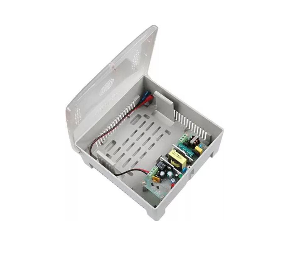 Sursa de alimentare 3A,STD-SMJN03-12-7Z;tensiune intrare 100-264V, 50/60Hz, tensiune de iesire: DC12V 3A,36W, carcasa plastic, intrare pentru acumulator de 3Ah 12V( nu este inclus), protectie: short circuit, over current, overload, overvoltage, dimensiuni: 187 x 193 x 90mm