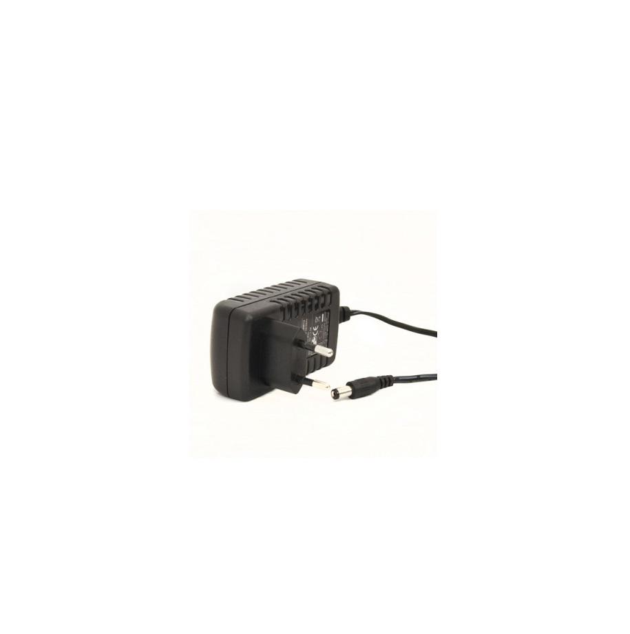 Sursa de alimentare 2A/12V, iesire: DC12V/2A; Distanta cablu 0.90.90.9M±1cm, 0.25mm; 100% cupru in interior; protectie la scurt circ uit,protectie la supraincalzire.