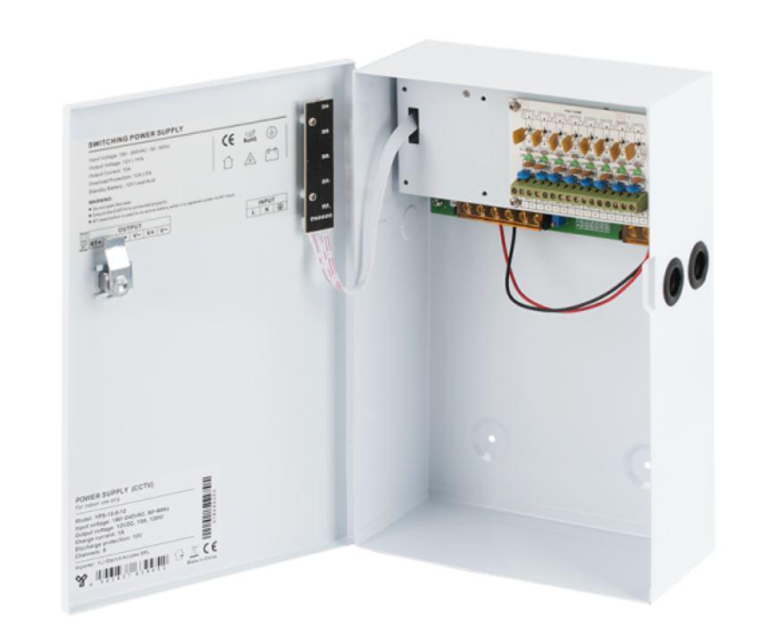 Sursa cu backup, 8 canale, comutatie, Tensiune de intrare: 190-265Vca, 50-60Hz, Tensiune de iesire: 12V, 10A, loc pentru acumulator: 12V/7Ah ( nu este inclus), Caracteristici: Protectie la scurtcircuit, supratensiune sau suprasarcina prin termistoare PTC, separat pentru fiecare canal; LED stare pe