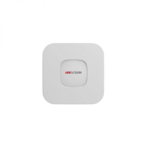 Adaptor Bridge pentru lifturi Hikvision DS-3WF01C-2N, distanta transmisie wireless: 500m, Standard IEEE 802.11b/g/n, antena interna 6 dBi, tensiune alimentare: 12 VDC/1A sau PoE, temperatura de functionare:-30°C~65°C, dimensiuni: 150mm × 150mm × 43.5 mm , greutate:228g.